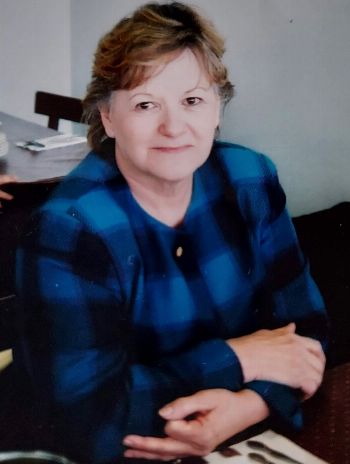 Lorraine Lyons