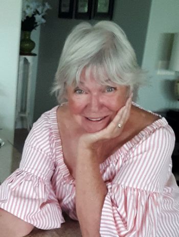 Carol Felvey